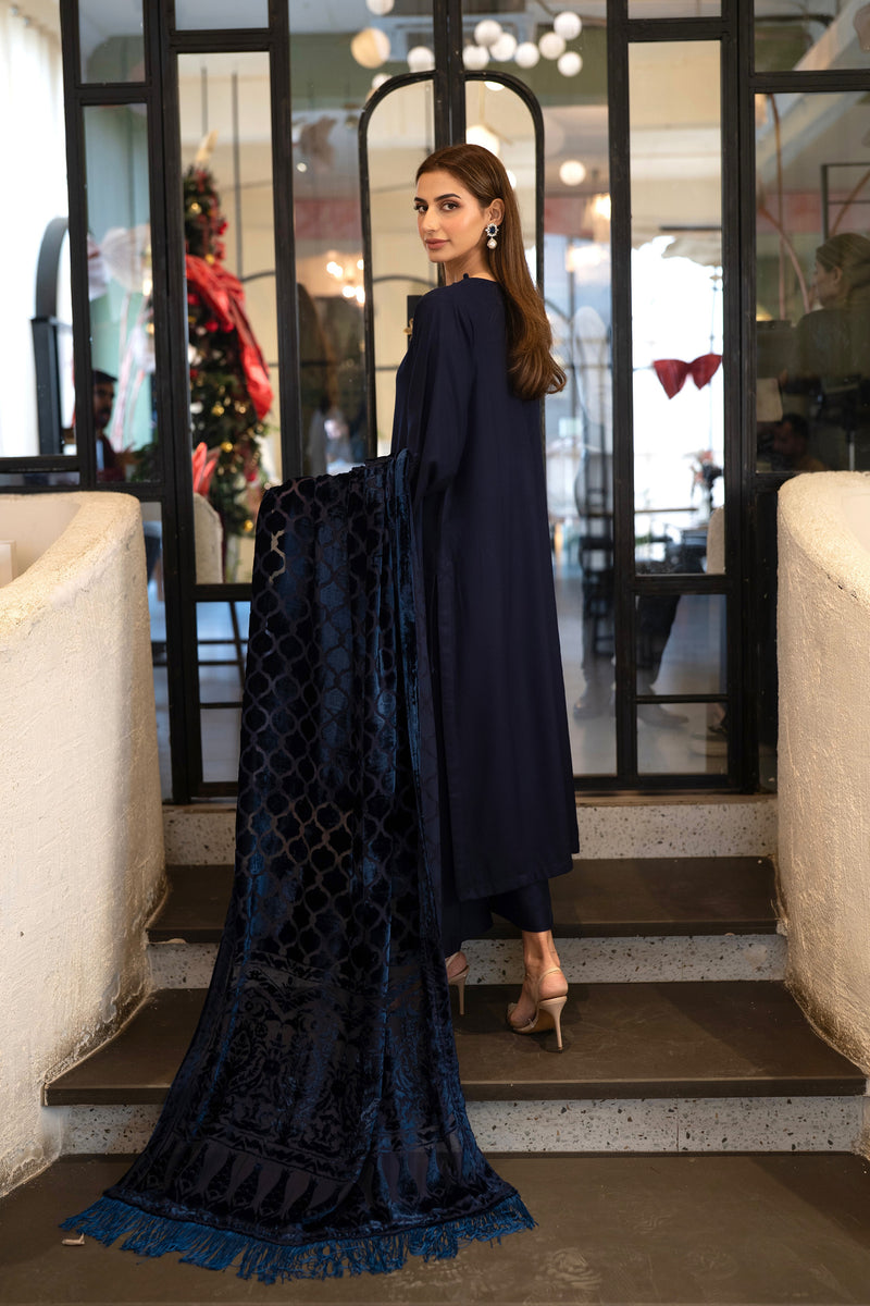 Nooré Navy – SumairaAurangzeb